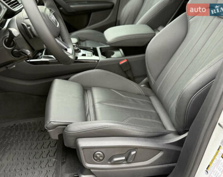 Белый Ауди Ку 5, объемом двигателя 1.98 л и пробегом 17 тыс. км за 37900 $, фото 47 на Automoto.ua