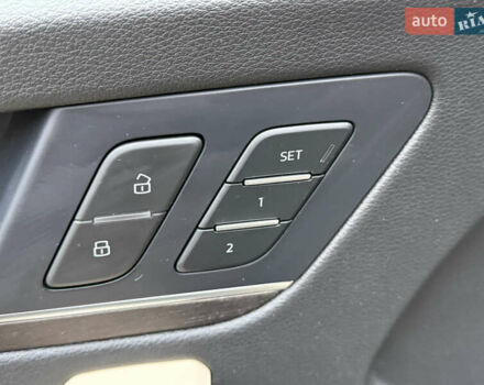 Белый Ауди Ку 5, объемом двигателя 1.98 л и пробегом 21 тыс. км за 38900 $, фото 46 на Automoto.ua