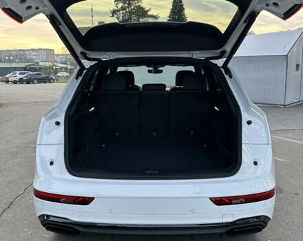 Білий Ауді Ку 5, об'ємом двигуна 1.98 л та пробігом 22 тис. км за 41777 $, фото 25 на Automoto.ua