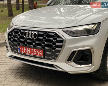 Белый Ауди Ку 5, объемом двигателя 2 л и пробегом 4 тыс. км за 34700 $, фото 46 на Automoto.ua