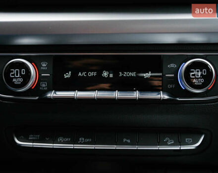 Белый Ауди Ку 5, объемом двигателя 1.98 л и пробегом 2 тыс. км за 42000 $, фото 31 на Automoto.ua