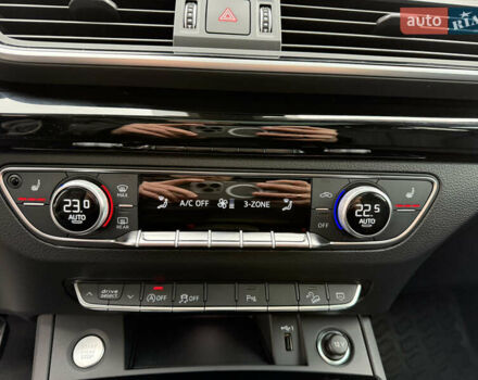 Белый Ауди Ку 5, объемом двигателя 1.98 л и пробегом 17 тыс. км за 37900 $, фото 75 на Automoto.ua