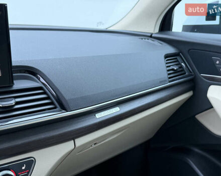 Белый Ауди Ку 5, объемом двигателя 1.98 л и пробегом 21 тыс. км за 38900 $, фото 84 на Automoto.ua