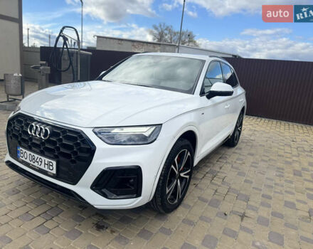 Ауди Ку 5 2024 в Тернополе на Automoto.ua Белый Ауди Ку 5, объемом двигателя 1.98 л и пробегом 3 тыс. км за 56000 $, фото 1 на Automoto.ua