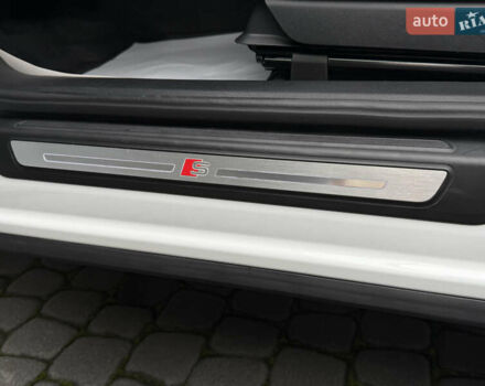 Белый Ауди Ку 5, объемом двигателя 1.98 л и пробегом 4 тыс. км за 38700 $, фото 38 на Automoto.ua