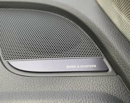 Білий Ауді Ку 5, об'ємом двигуна 1.98 л та пробігом 6 тис. км за 46900 $, фото 14 на Automoto.ua