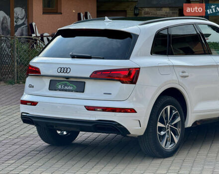 Білий Ауді Ку 5, об'ємом двигуна 2 л та пробігом 5 тис. км за 46500 $, фото 16 на Automoto.ua