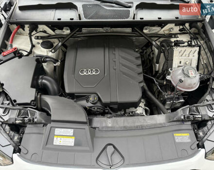 Белый Ауди Ку 5, объемом двигателя 1.98 л и пробегом 4 тыс. км за 38700 $, фото 39 на Automoto.ua