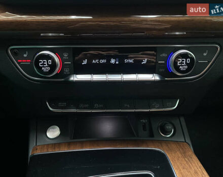 Белый Ауди Ку 5, объемом двигателя 2 л и пробегом 4 тыс. км за 34700 $, фото 36 на Automoto.ua