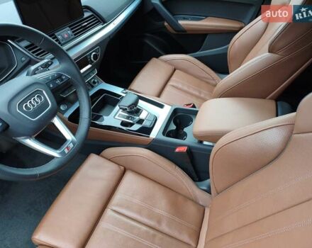 Белый Ауди Ку 5, объемом двигателя 1.98 л и пробегом 7 тыс. км за 45000 $, фото 10 на Automoto.ua