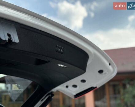 Білий Ауді Ку 5, об'ємом двигуна 2 л та пробігом 5 тис. км за 46500 $, фото 48 на Automoto.ua