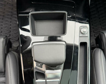 Белый Ауди Ку 5, объемом двигателя 1.98 л и пробегом 17 тыс. км за 37900 $, фото 78 на Automoto.ua