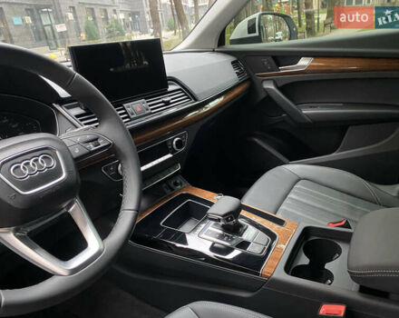 Белый Ауди Ку 5, объемом двигателя 2 л и пробегом 4 тыс. км за 34700 $, фото 24 на Automoto.ua