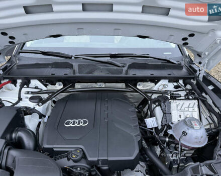 Белый Ауди Ку 5, объемом двигателя 1.98 л и пробегом 21 тыс. км за 38900 $, фото 99 на Automoto.ua