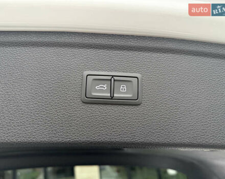 Белый Ауди Ку 5, объемом двигателя 1.98 л и пробегом 4 тыс. км за 38700 $, фото 41 на Automoto.ua