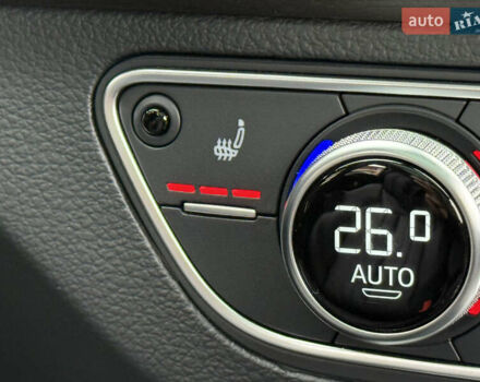 Белый Ауди Ку 5, объемом двигателя 1.98 л и пробегом 4 тыс. км за 38700 $, фото 27 на Automoto.ua