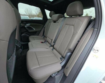 Білий Ауді Ку 5, об'ємом двигуна 0 л та пробігом 2 тис. км за 30500 $, фото 9 на Automoto.ua