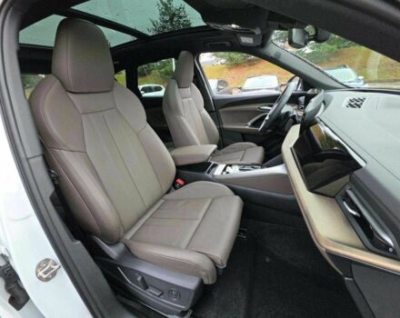 Білий Ауді Ку 5, об'ємом двигуна 0 л та пробігом 2 тис. км за 30500 $, фото 7 на Automoto.ua