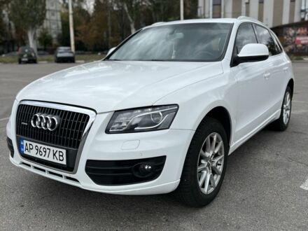 Белый Ауди Ку 5, объемом двигателя 2 л и пробегом 220 тыс. км за 14300 $, фото 1 на Automoto.ua