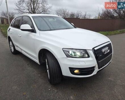 Белый Ауди Ку 5, объемом двигателя 1.97 л и пробегом 272 тыс. км за 9900 $, фото 1 на Automoto.ua