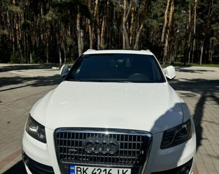 Белый Ауди Ку 5, объемом двигателя 2 л и пробегом 264 тыс. км за 12500 $, фото 1 на Automoto.ua