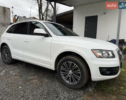 Белый Ауди Ку 5, объемом двигателя 1.98 л и пробегом 130 тыс. км за 11600 $, фото 1 на Automoto.ua