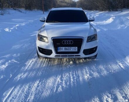 Белый Ауди Ку 5, объемом двигателя 2 л и пробегом 320 тыс. км за 13000 $, фото 1 на Automoto.ua