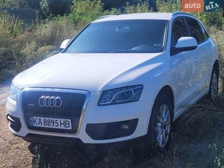 Ауди Ку 5 2011 в Буче на Automoto.ua Белый Ауди Ку 5, объемом двигателя 1.98 л и пробегом 272 тыс. км за 15200 $, фото 1 на Automoto.ua