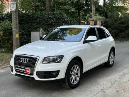 Белый Ауди Ку 5, объемом двигателя 2 л и пробегом 272 тыс. км за 15480 $, фото 1 на Automoto.ua