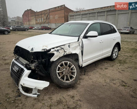 Белый Ауди Ку 5, объемом двигателя 1.98 л и пробегом 220 тыс. км за 7300 $, фото 1 на Automoto.ua