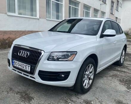 Белый Ауди Ку 5, объемом двигателя 2 л и пробегом 76 тыс. км за 14000 $, фото 1 на Automoto.ua