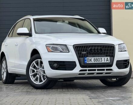 Белый Ауди Ку 5, объемом двигателя 2 л и пробегом 211 тыс. км за 12700 $, фото 1 на Automoto.ua