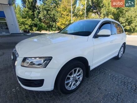 Ауді Ку 5 2011 у Дніпро (Дніпропетровську) на Automoto.ua Білий Ауді Ку 5, об'ємом двигуна 1.98 л та пробігом 232 тис. км за 14500 $, фото 1 на Automoto.ua