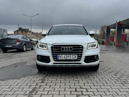 Білий Ауді Ку 5, об'ємом двигуна 2 л та пробігом 152 тис. км за 15300 $, фото 1 на Automoto.ua