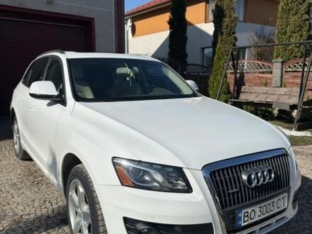 Белый Ауди Ку 5, объемом двигателя 1.98 л и пробегом 214 тыс. км за 15500 $, фото 1 на Automoto.ua