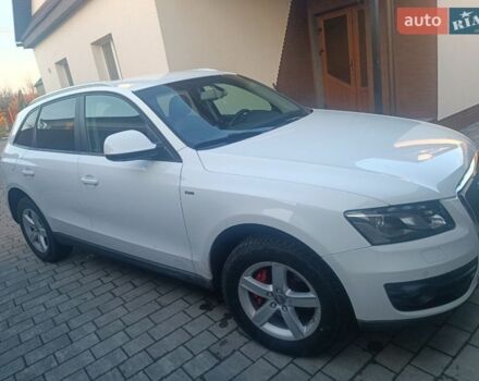 Белый Ауди Ку 5, объемом двигателя 1.97 л и пробегом 172 тыс. км за 17500 $, фото 1 на Automoto.ua