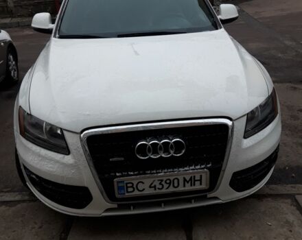 Білий Ауді Ку 5, об'ємом двигуна 2 л та пробігом 252 тис. км за 11200 $, фото 1 на Automoto.ua