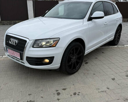 Білий Ауді Ку 5, об'ємом двигуна 1.98 л та пробігом 125 тис. км за 12500 $, фото 1 на Automoto.ua