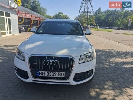 Белый Ауди Ку 5, объемом двигателя 1.97 л и пробегом 150 тыс. км за 22000 $, фото 1 на Automoto.ua