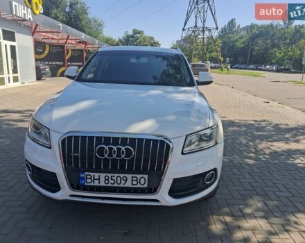 Белый Ауди Ку 5, объемом двигателя 1.97 л и пробегом 150 тыс. км за 22000 $, фото 1 на Automoto.ua