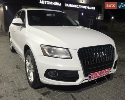 Белый Ауди Ку 5, объемом двигателя 2 л и пробегом 235 тыс. км за 12500 $, фото 1 на Automoto.ua