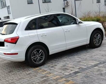 Белый Ауди Ку 5, объемом двигателя 1.97 л и пробегом 101 тыс. км за 19000 $, фото 1 на Automoto.ua