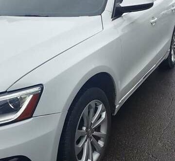 Белый Ауди Ку 5, объемом двигателя 2 л и пробегом 268 тыс. км за 16500 $, фото 1 на Automoto.ua