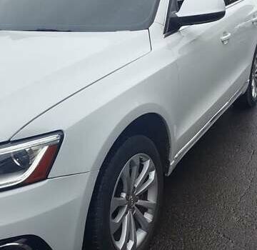 Белый Ауди Ку 5, объемом двигателя 2 л и пробегом 268 тыс. км за 16500 $, фото 1 на Automoto.ua