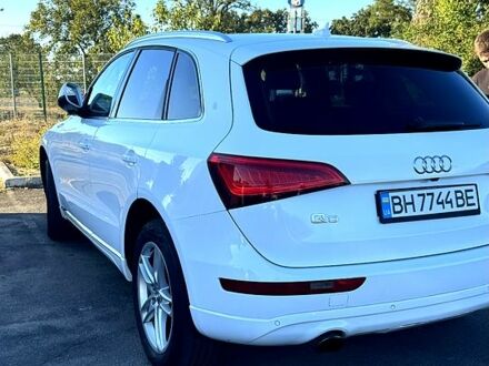 Ауди Ку 5 2013 в Одессе на Automoto.ua Белый Ауди Ку 5, объемом двигателя 2 л и пробегом 200 тыс. км за 13000 $, фото 1 на Automoto.ua