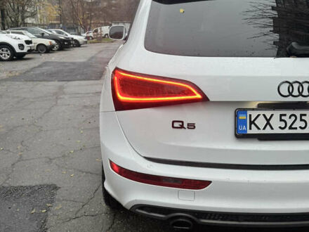 Білий Ауді Ку 5, об'ємом двигуна 3 л та пробігом 189 тис. км за 19000 $, фото 1 на Automoto.ua