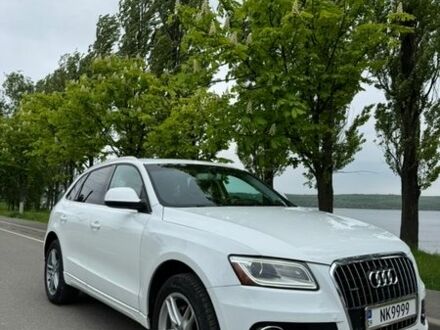 Белый Ауди Ку 5, объемом двигателя 1.98 л и пробегом 188 тыс. км за 15500 $, фото 1 на Automoto.ua
