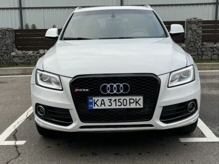 Белый Ауди Ку 5, объемом двигателя 2 л и пробегом 206 тыс. км за 13000 $, фото 1 на Automoto.ua