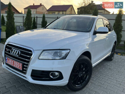 Белый Ауди Ку 5, объемом двигателя 2 л и пробегом 125 тыс. км за 14700 $, фото 1 на Automoto.ua