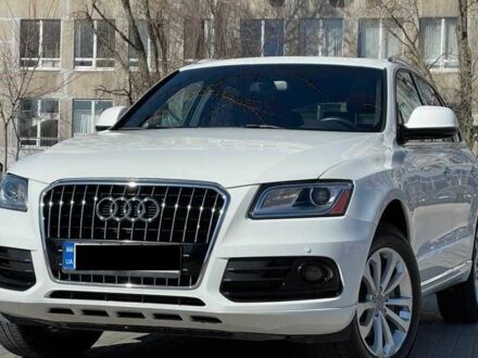 Ауди Ку 5 2015 в Тернополе на Automoto.ua Белый Ауди Ку 5, объемом двигателя 2 л и пробегом 220 тыс. км за 12300 $, фото 1 на Automoto.ua